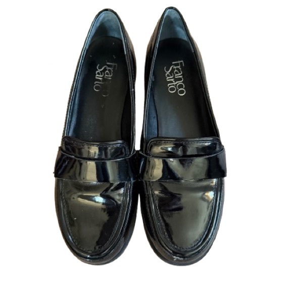 Franco Sarto Shoes - Franco Sarto L’Valera Black Faux Leather Patent Loafers Women’s 6M Slip-On Flats